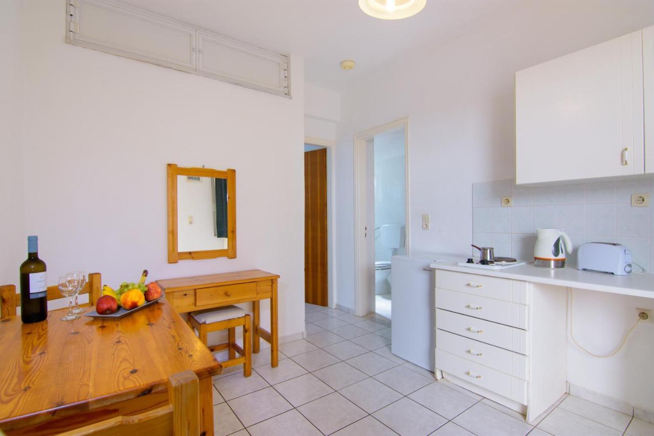 Hiona Seaside Apartment Elounda  Bagian luar foto