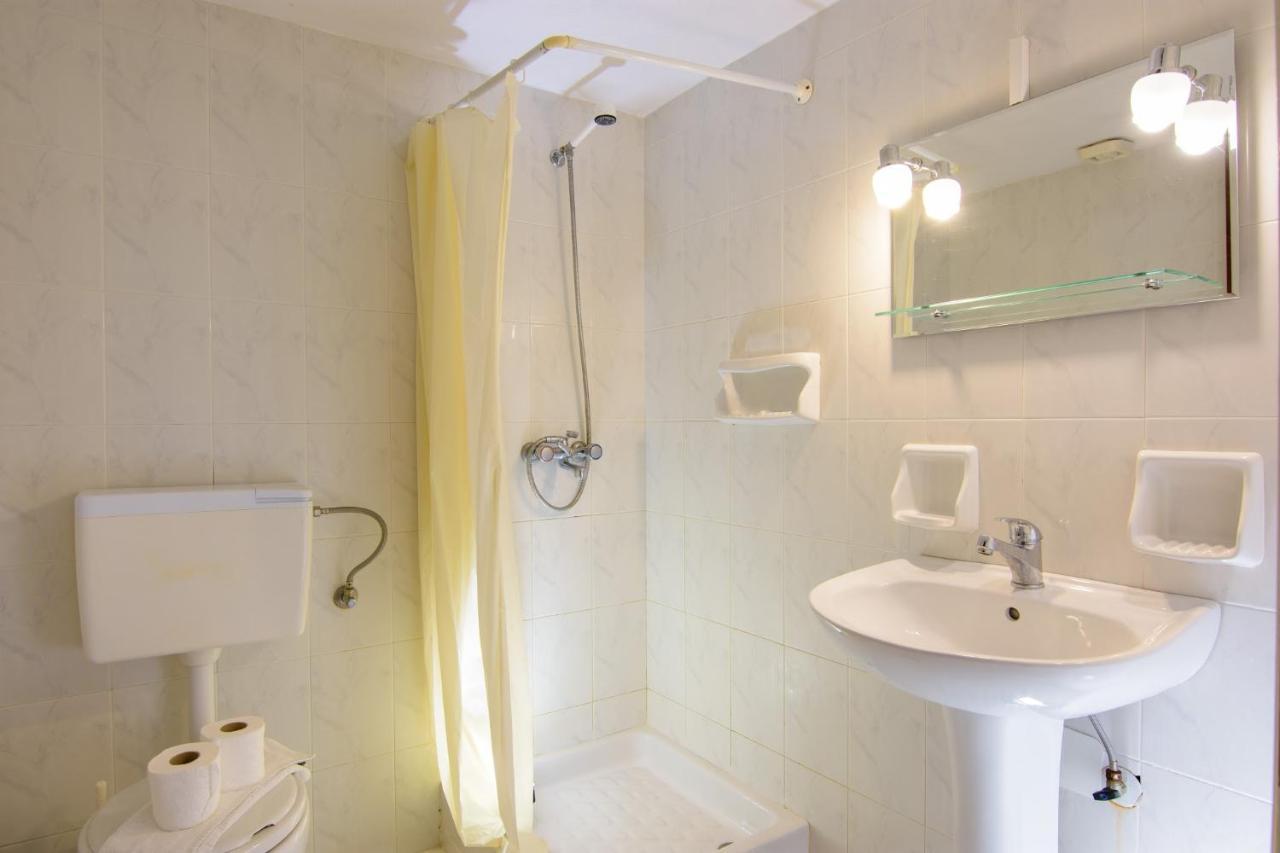 Hiona Seaside Apartment Elounda  Bagian luar foto
