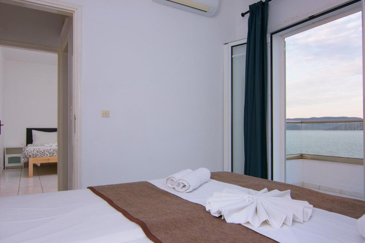 Hiona Seaside Apartment Elounda  Bagian luar foto